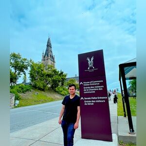 Meet your Posher, Tristan